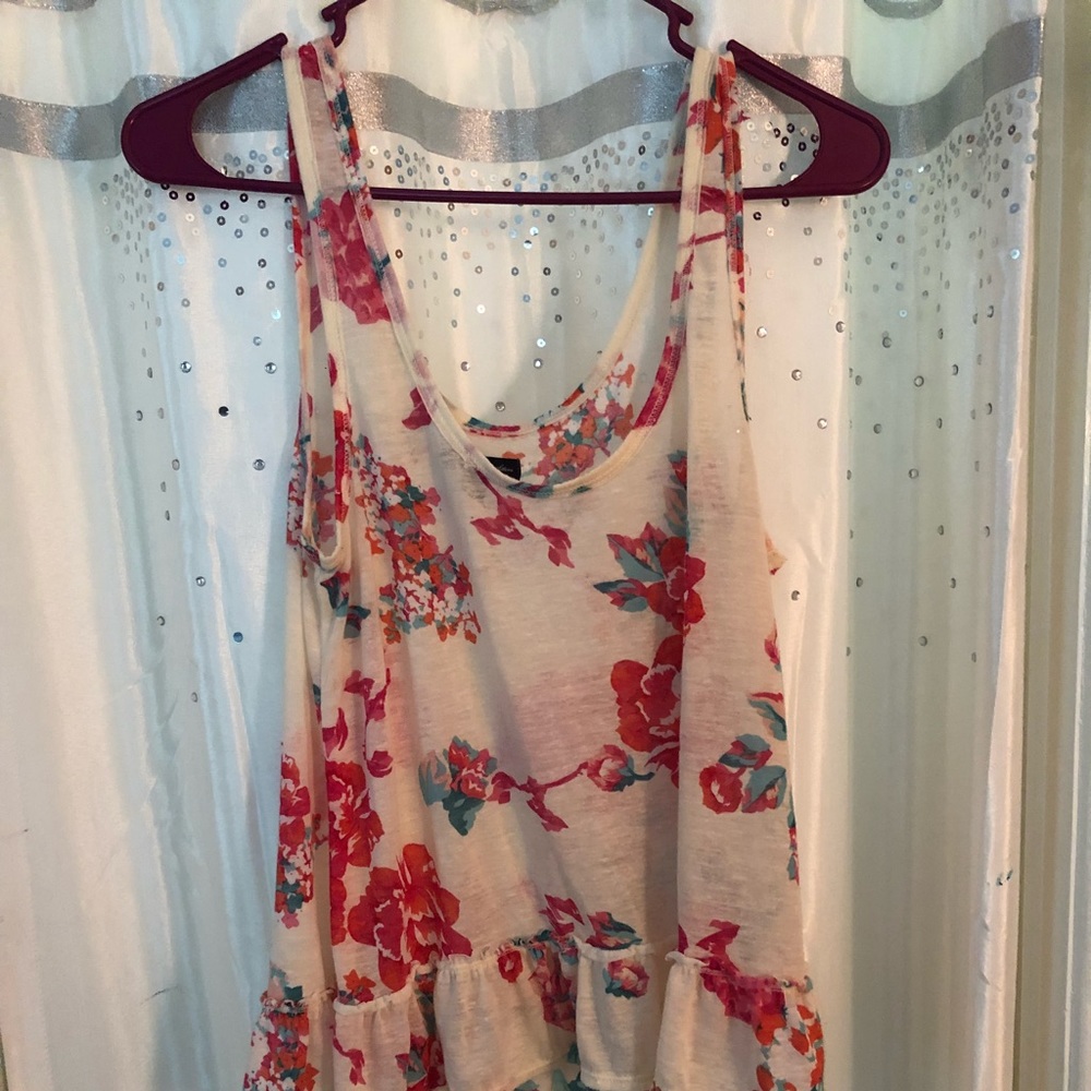 Floral tank